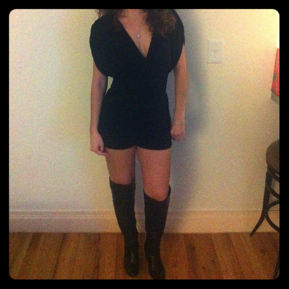 BEBE romper